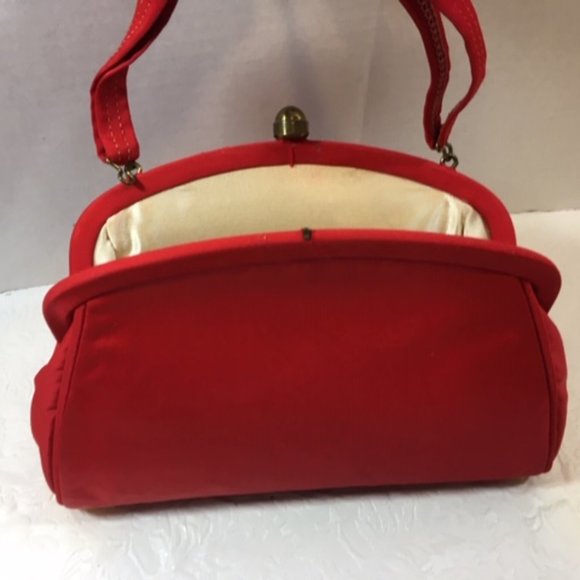 Vtg Stylemark Red Fabric Evening Gold Tone Fancy Clasp Clutch Purse 8.5"X6" - Picture 8 of 14